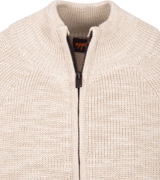 Sluiting en kraag van een beige gebreid vest van BOSS.