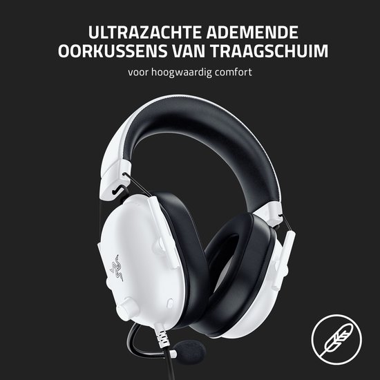 Witte gaming headset met zwarte oorkussens en hoofdband.