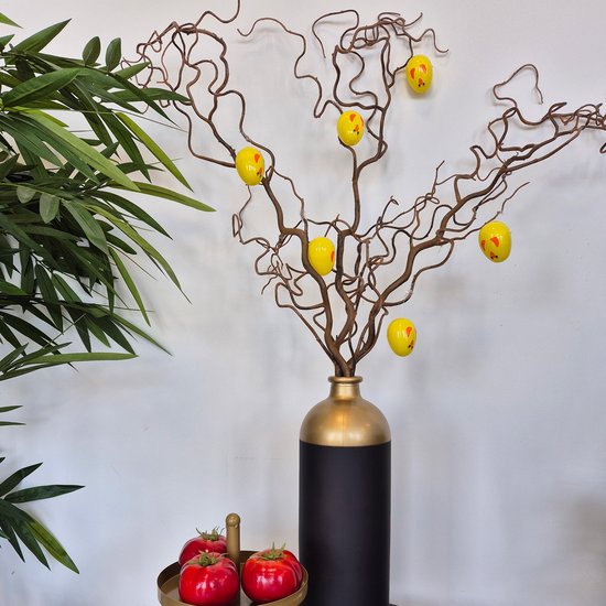 Home & Styling Vulbare hobby kunststof paaseieren - 8 cm - 24x stuks - kuikens geel - Paasdecoraties