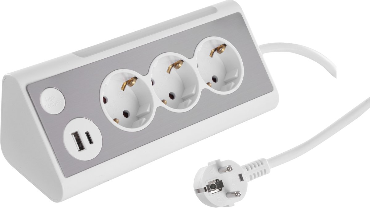Q-Link stekkerdoos - 3-voudig - randaarde - USB A/C - met lamp - 3 x 1.5 mmÂ² - 1.5 m - wit