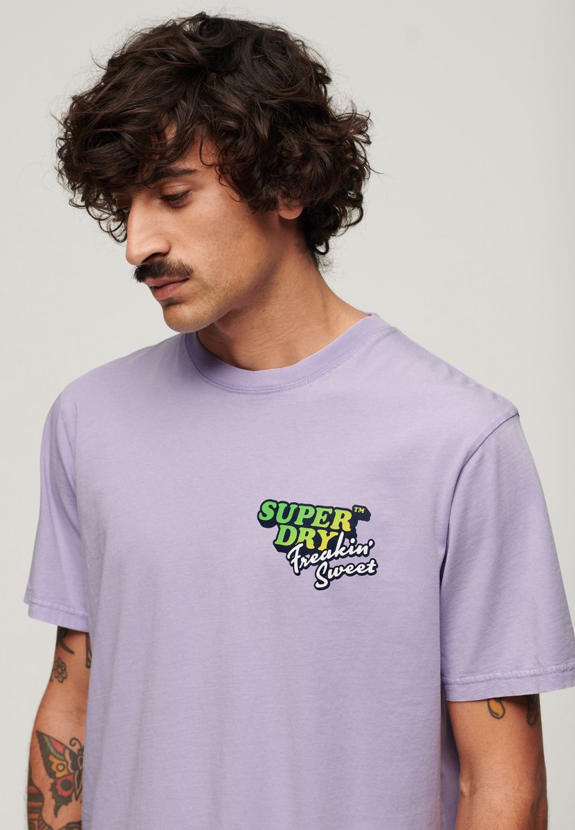 Superdry Neon Travel T-shirt met losse pasvorm Heren T-shirts Paars