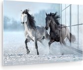 MuchoWow® Glasschilderij 180x120 cm - Schilderij acrylglas - Paarden - Winter - Dieren - Natuur - Sneeuw - Foto op glas - Muurdecoratie woonkamer - Wanddecoratie slaapkamer - Schilderijen
