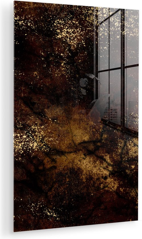 Abstract glas-in-lood schilderij in bruin en zwart met gouden spikkels en reflectie van een raam.