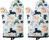Een paar grijze ovenwanten met een print van speelse katten in oranje, zwart en groen. De katten spelen en drinken melk.