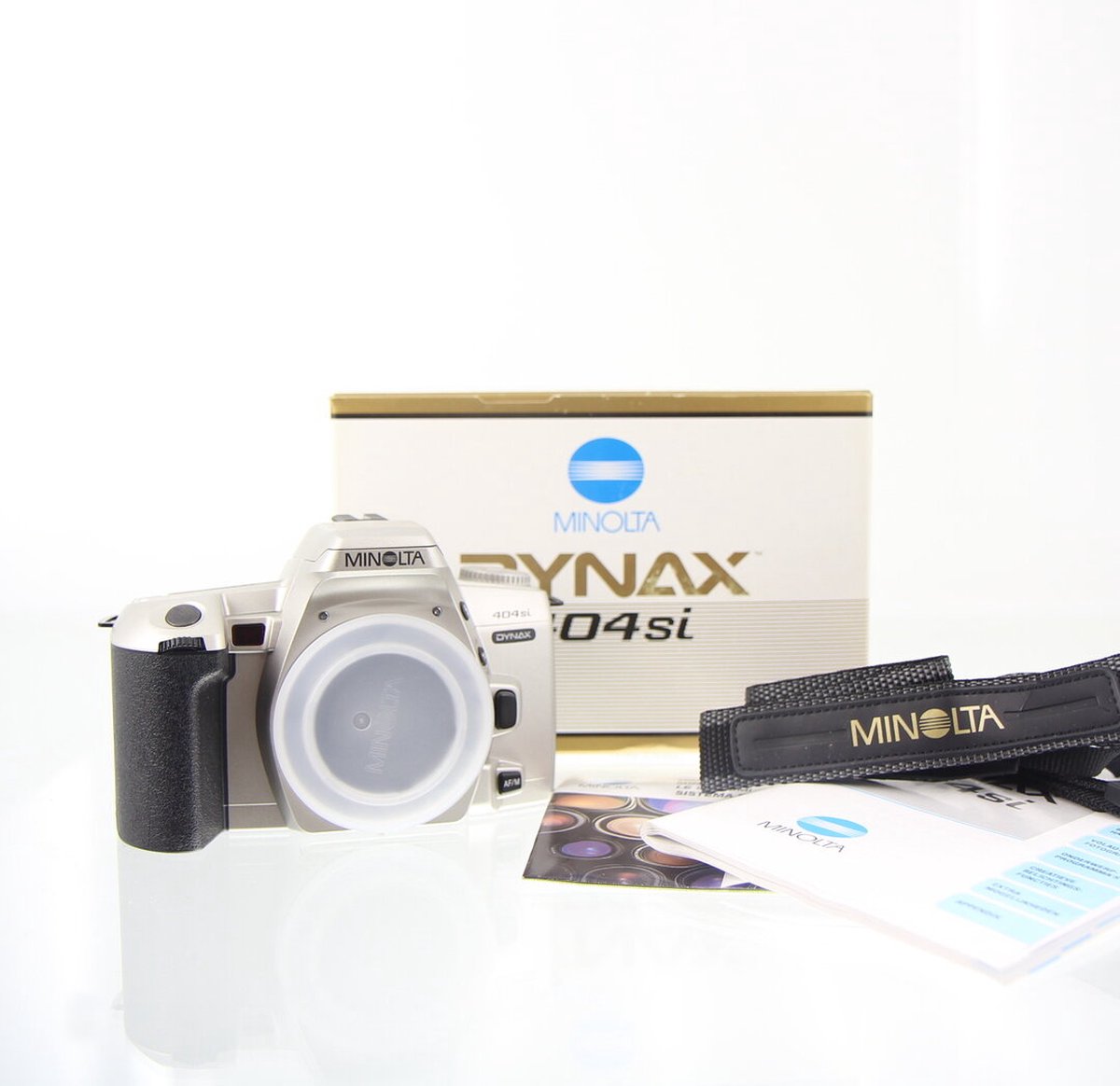 Nieuw (oude stock) Minolta Dynax 404si body analoge camera