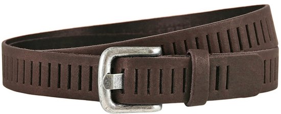 Donkerbruine leren riem met geperforeerde gleufjes en een zilverkleurige gesp.