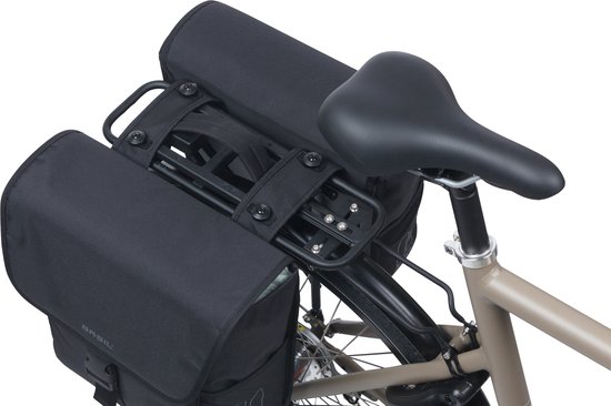 Basil GO dubbele fietstas MIK, 32L, solid black van Basil — afbeelding 5