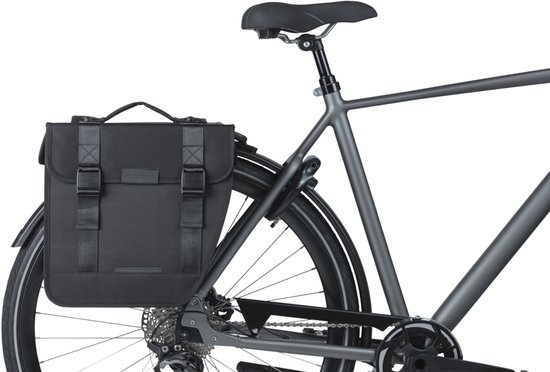 Basil Tour - dubbele fietstas MIK - 28L - zwart - waterafstotend - ton-sur-ton-reflectie — afbeelding 5