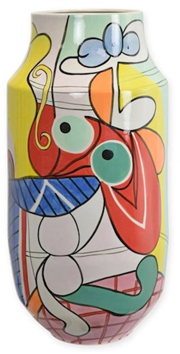 EEN HANDBESCHILDERDE PORSELEINEN VAAS H 59,5 cm