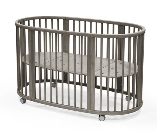Stokke Sleepi Bed, Hazy Grey - Ovaal ledikant geschikt voor kinderen van 0-5 jaar - Verstelbaar, stijlvol en flexibel - Stevig beukenhouten frame