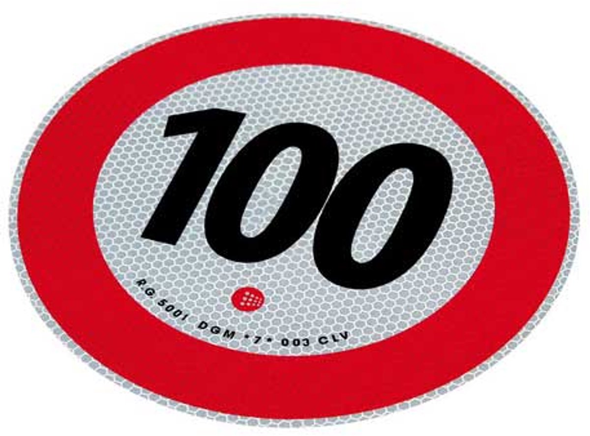 Speed limit sign. 100 km/u