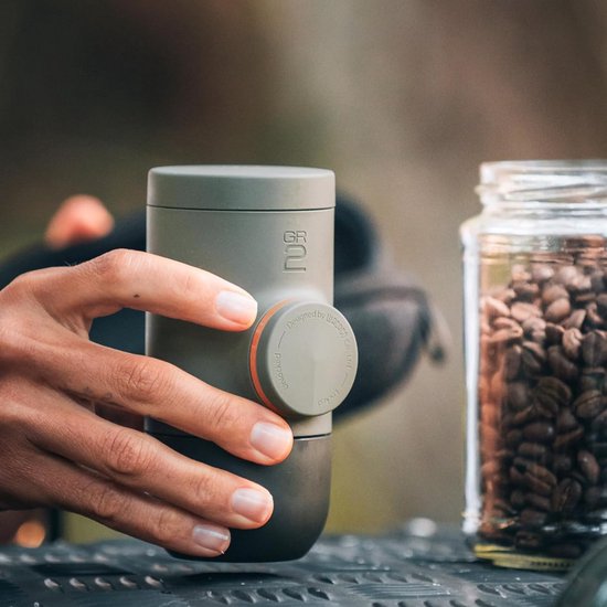 Draagbare espressomachine, USB mini-espresso-koffiezetapparaat, compatibele gemalen koffie, 18 bar kleine reishandleiding capsule gemalen koffiemachine, voor camping kantoor thuis