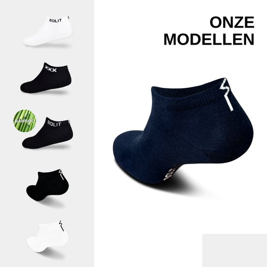 Een donkerblauwe lage sok met witte logo en tekst 'SOLIT 35-38'.