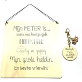 Sleutelhanger en tekstbord Mijn METER is....? | liefste meter | taupe |meter vragen | meter worden | liefste meter