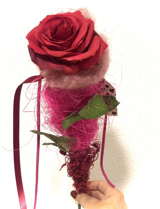 Rose rouge / Rose / Fleurs en soie / Saint-Valentin / Handgemaakt / Amour /  Fausses... | bol.com