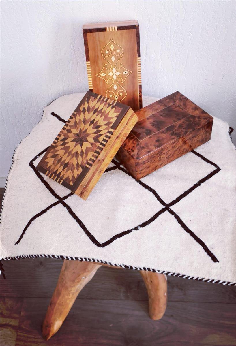 Boîte à bijoux artisanale marocaine en bois oriental