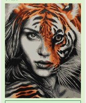 Diamond Painting Tigerwoman 30x40 ronde steentjes