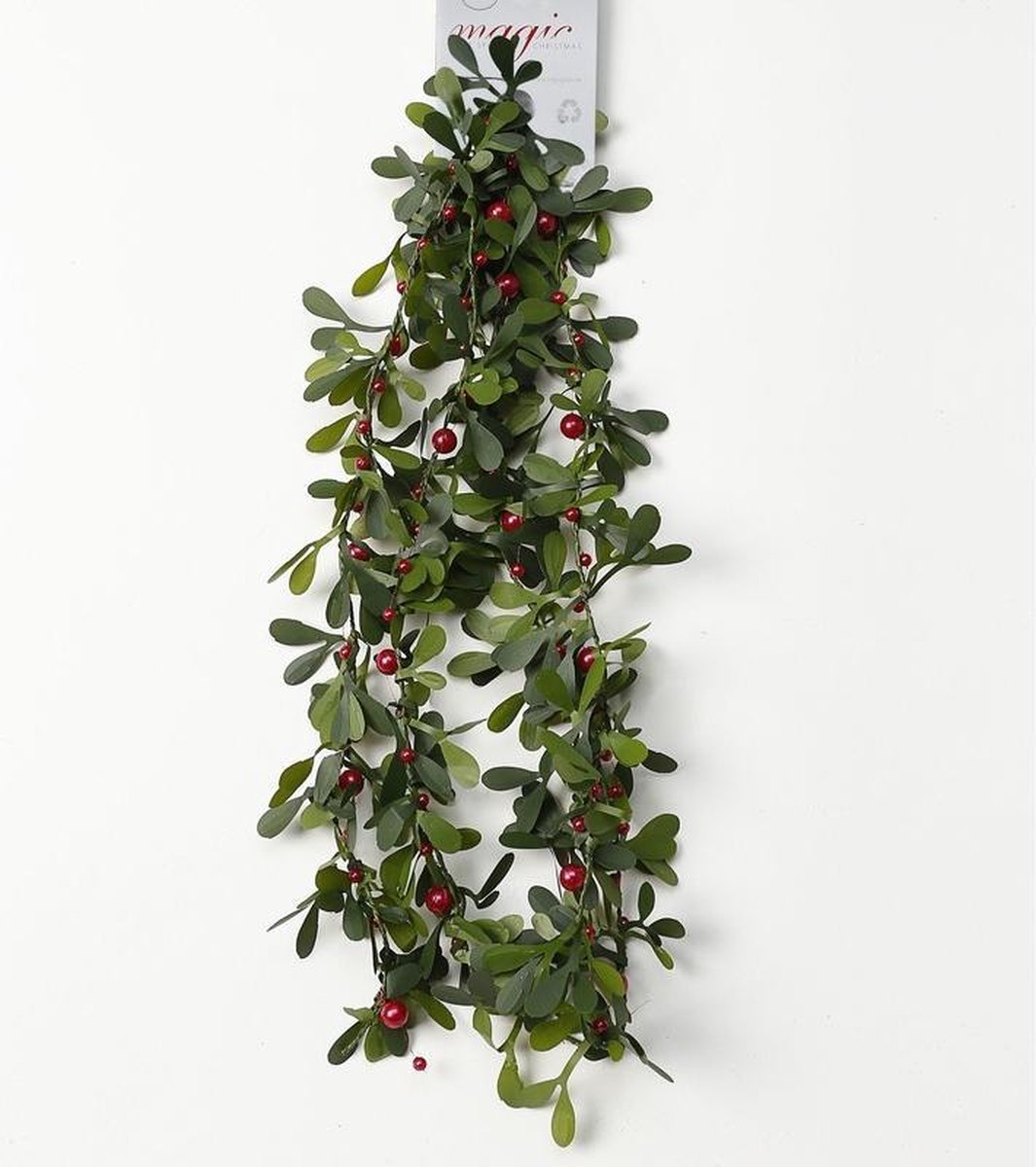 Groene kerst slingers/guirlandes met besjes 150 cm - Kerst decoratie slinger/guirlande met rode bessen 1,5 meter - Christmas wood