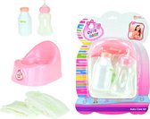 Baby plaspotje met drinkfles en luier voor babypop