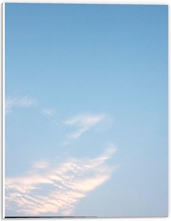Forex - Wolken aan Blauwe Lucht - 30x40cm Foto op Forex