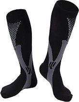 Chaussettes haute compression - la chaussette parfaite pour le sport / course à pied - Unisexe - CHAUSSETTES SAINES - Respirantes - Anti-douleur - Circulation sanguine - antidérapantes - chaussettes de compression