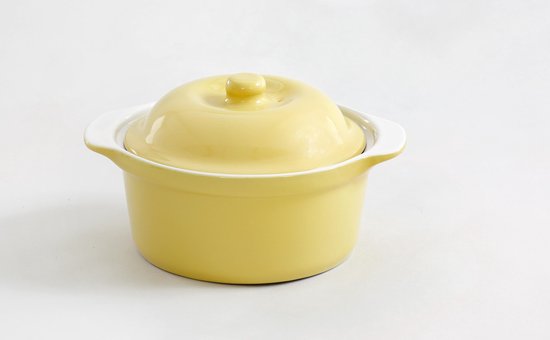 Mooi opmerking Imperialisme Mama Cucina Round Bowl - incl. Deksel - 0,75 Liter - Geel | bol.com