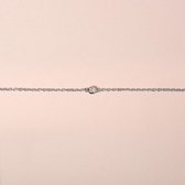 Single diamond baby armband zilver