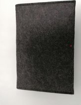 Zwarte tablethoes van vilt - met elastiek