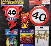 40 jaar-  Man-Vrouw - Verjaardag Versiering - Ballonnen - Afzetlint - Vlaggenlijn - Taarttopper - Rozet -  Feestpakket