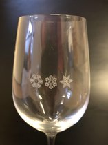 wijnglas met witte gravure | 3 sneeuwvlokken | 35cl