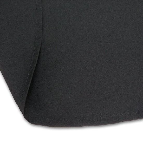 Detail van donkergrijs tafelkleed met stiksels en omgeslagen rand.