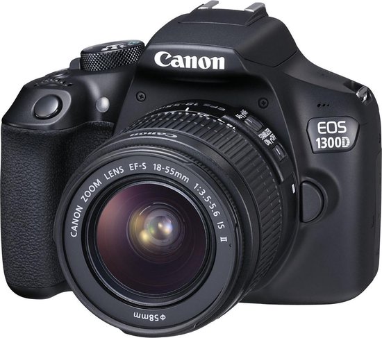 Canon EOS 1300D + 18-55mm IS II