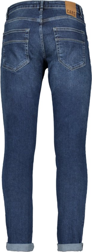 Achterkant donkerblauwe, slim-fit spijkerbroek met opgerolde zoom.