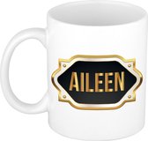 Aileen naam cadeau mok / beker met gouden embleem - kado verjaardag/ moeder/ pensioen/ geslaagd/ bedankt