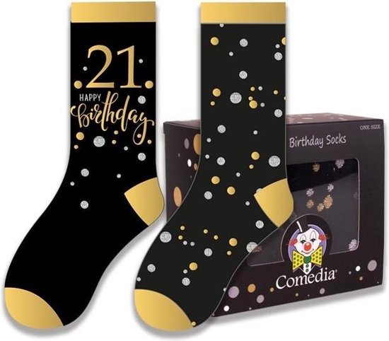 Zwarte sokken met gouden boord en de tekst '21 HAPPY BIRTHDAY' in goudkleurige letters. Versierd met zilveren en gouden confetti.