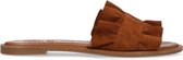 Mrs Keizer by Manfield - Dames - Cognac suède slippers met ruffles - Maat 42