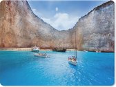 Muismat Navagio Beach - De knalblauwe zee bij Navagio Beach op Zakynthos muismat rubber - 40x30 cm - Muismat met foto