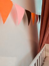 Slinger vilt oranje - roze - bruin - kinderkamer - baby - Verjaardagsslinger Vilt - Zacht Pastel - Slinger kamer speelkamer vieren