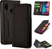 Voor Samsung Galaxy A20e Sterk magnetisme Vloeibaar gevoel Horizontale flip lederen tas met houder & kaartsleuven en portemonnee (zwart)