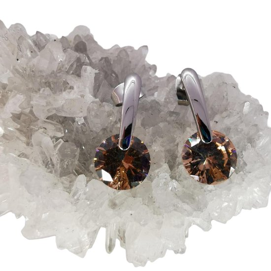 Top kwaliteit  chirurgisch staal oorsteker met facet geslepen champagne kleur 10mm hoge kwaliteit kristallen.