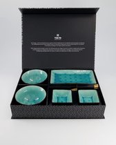 Bol.com Tokyo Design Studio Glassy Turquoise Sushi Servies - Star - 8 delig - 2 persoons aanbieding