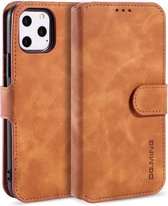 CaseMe - Hoesje geschikt voor iPhone 11 Pro Max - Met Magnetische Sluiting - Ming Serie - Leren Book Case - Licht Bruin