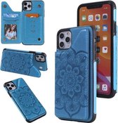 Bloem reliëfpatroon schokbestendig beschermhoes met houder & kaartsleuven en fotolijst voor iPhone 11 Pro Max (blauw)