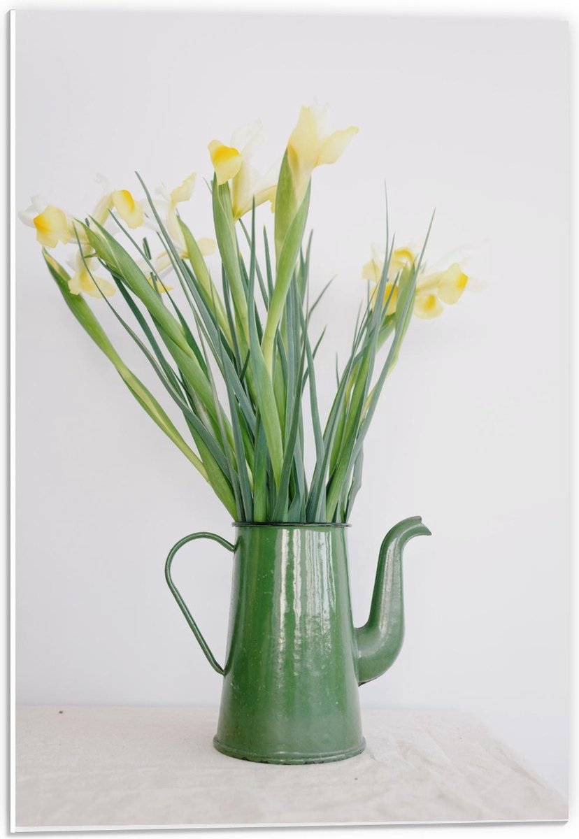 Forex - Groene Gieter met Bloemetjes - 40x60cm Foto op Forex