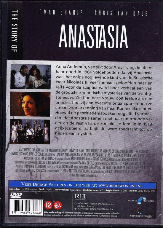 Achterkant van de DVD "Anastasia" met synopsis, cast en crew. Toont twee afbeeldingen: een groep mensen in klederdracht en een close-up van een vrouw.