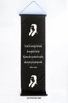 William Hazlitt - Wanddoek - Wandkleed - Wanddecoratie - Muurdecoratie - Spreuken - Meditatie - Filosofie - Spiritualiteit - Zwart Doek - Witte Tekst - 122 x 35 cm.