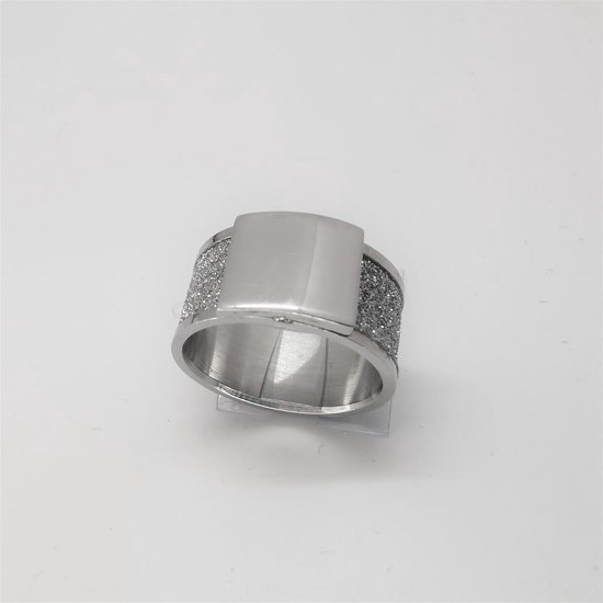 Prachtig brede dames edelstaal ring met Stardust die blinkerd als diamant  en bovenop... | bol.com