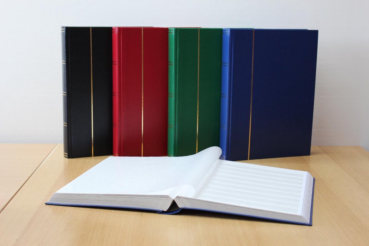 Groen Insteekboek voor postzegels met 30 witte bladen / 60 bladzijdes