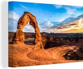 Un ciel coloré sur le désert du Parc National des Arches toile 90x60 cm - Tirage photo sur toile (Décoration murale salon / chambre)