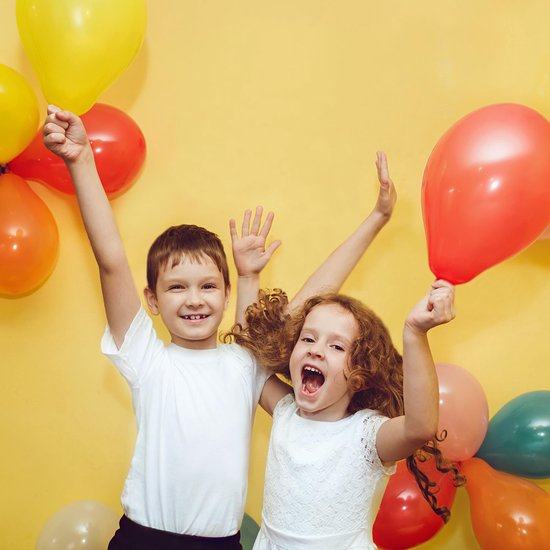 Partizzle 50x Gekleurde Papieren Confetti & Latex Helium Ballonnen - Ballonnenboog Decoratie - Carnaval Versiering - Regenboog - Partizzle®